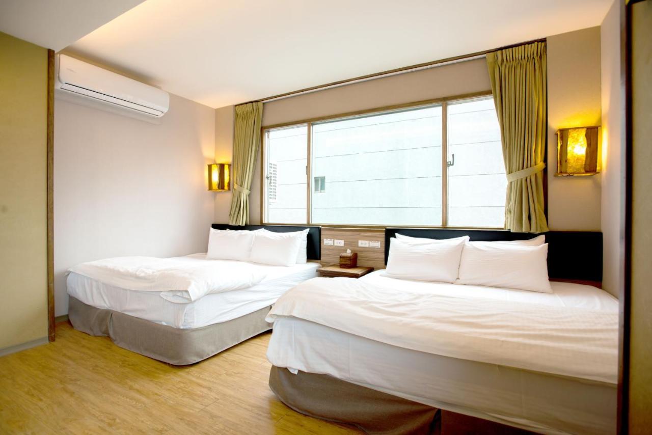 Tainan Julie'S Garden 峰情文旅 Hotell Anping Exteriör bild